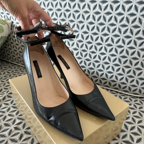 Sergio Rossi classic bow ankle heels black leather 39 - Picture 8 of 9